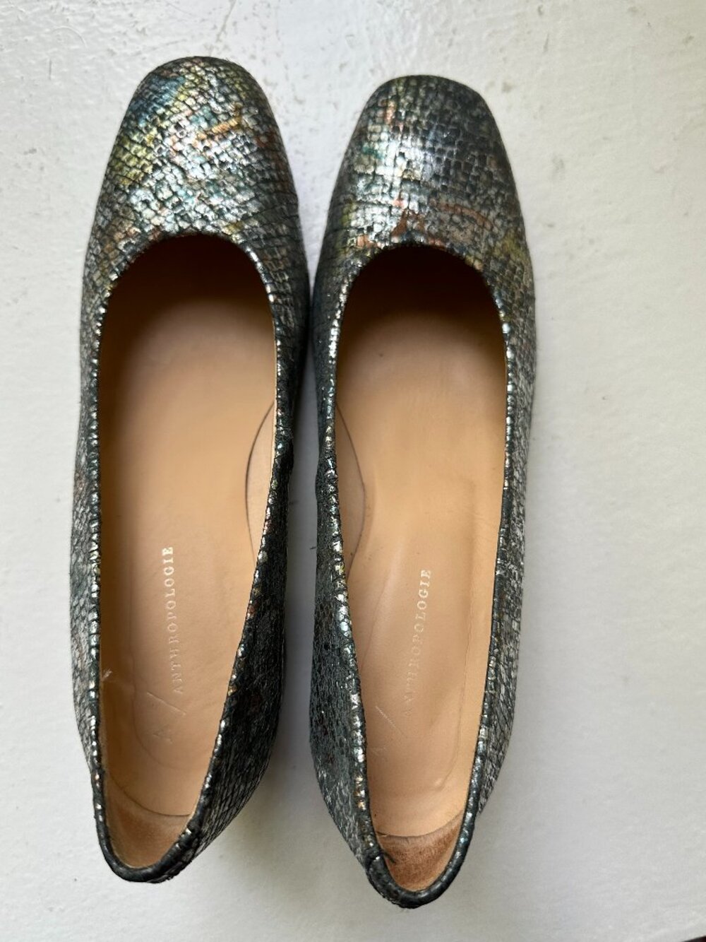 Anthropologie Shine Leather Heels Size 38 EU